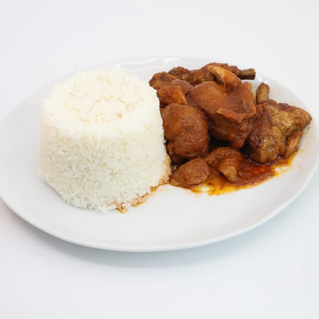 White Rice w/Stew and Chicken.